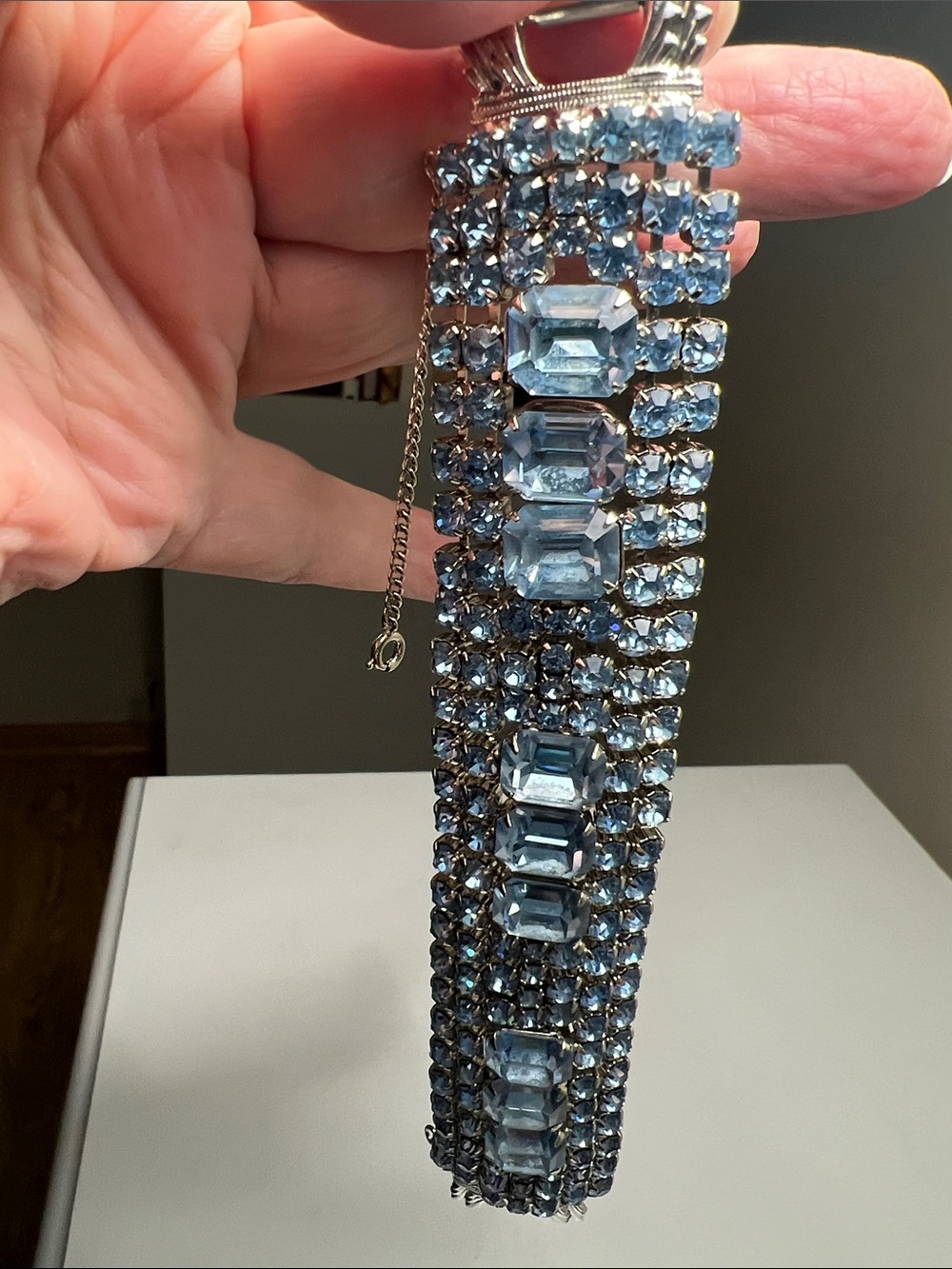 Vintage Brilliant Blue Crystal & Silver Bracelet with Safety Chain - Picture 8 of 16